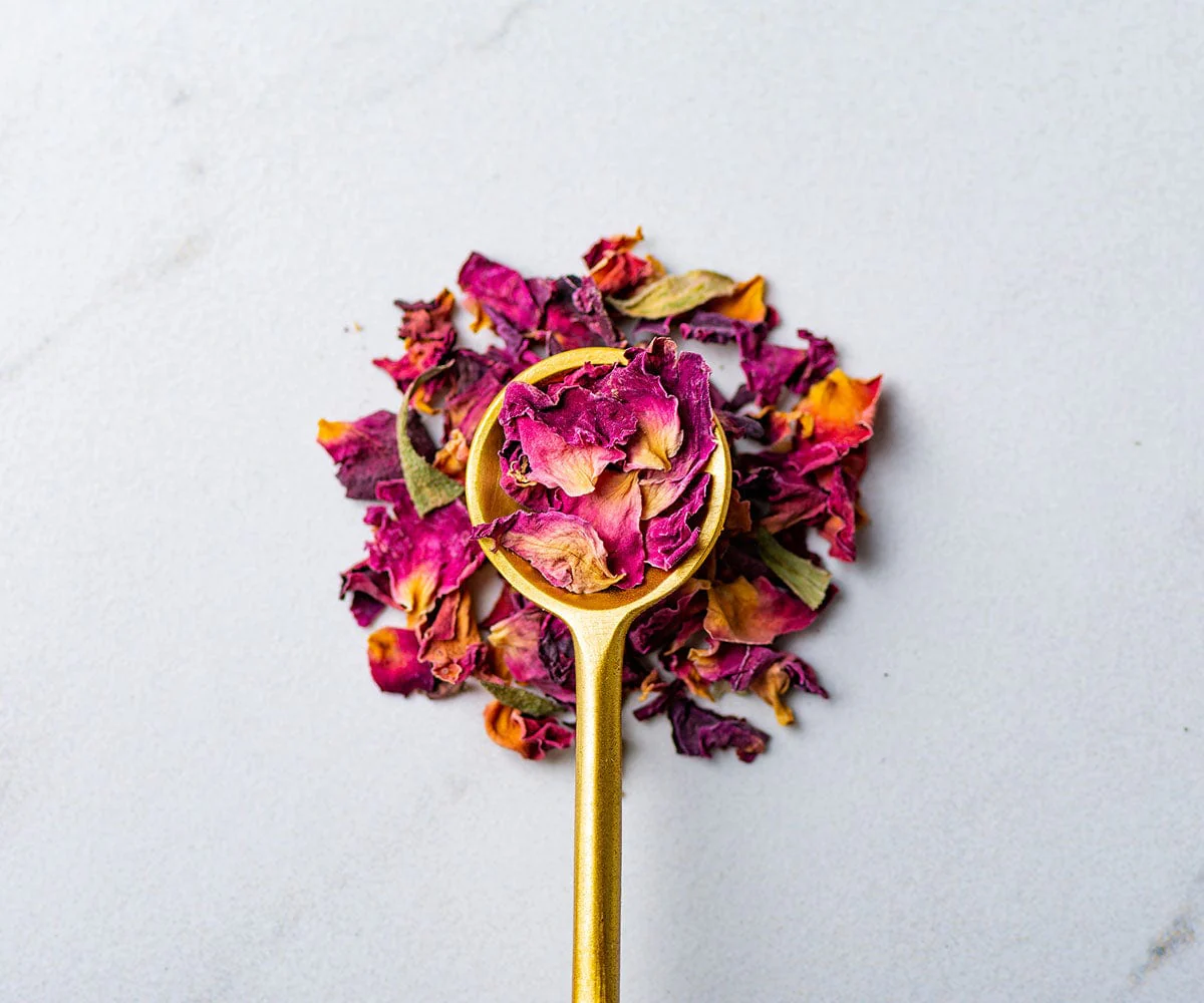 Pakistan Rose Petals - Image 2