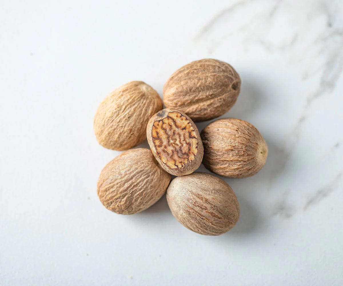 Whole Nutmeg - Image 2
